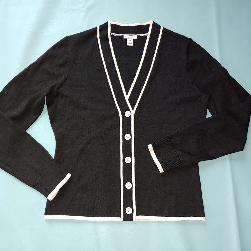 Lewit Tipped V-Neck Cashmere & Silk Cardigan top